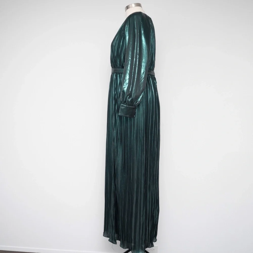 Dress The Population -‎ Calista Dress